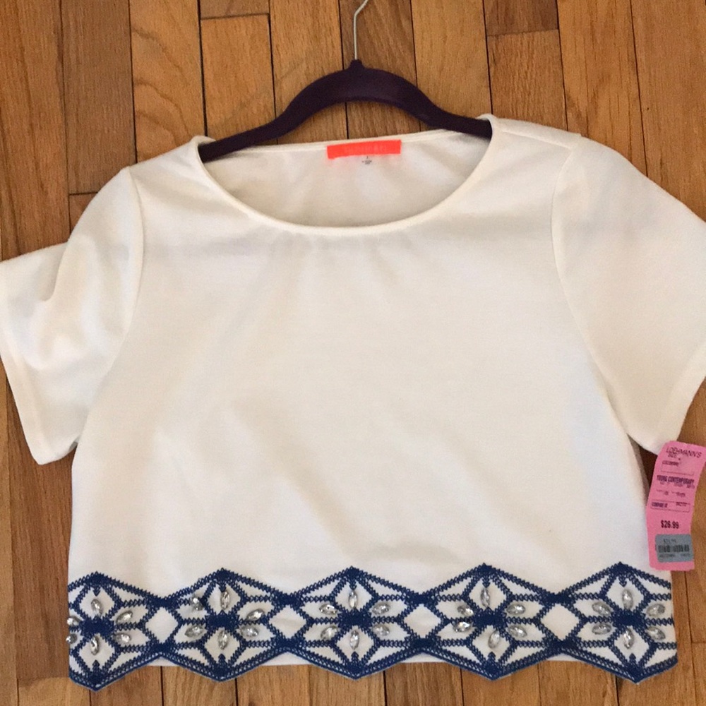 lulumari crop top